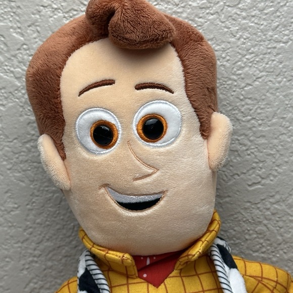 Scentsy Disney Toy Story Woody Plush Calming Buddy (No Scent Pack No Hat) Buddy - Picture 2 of 12